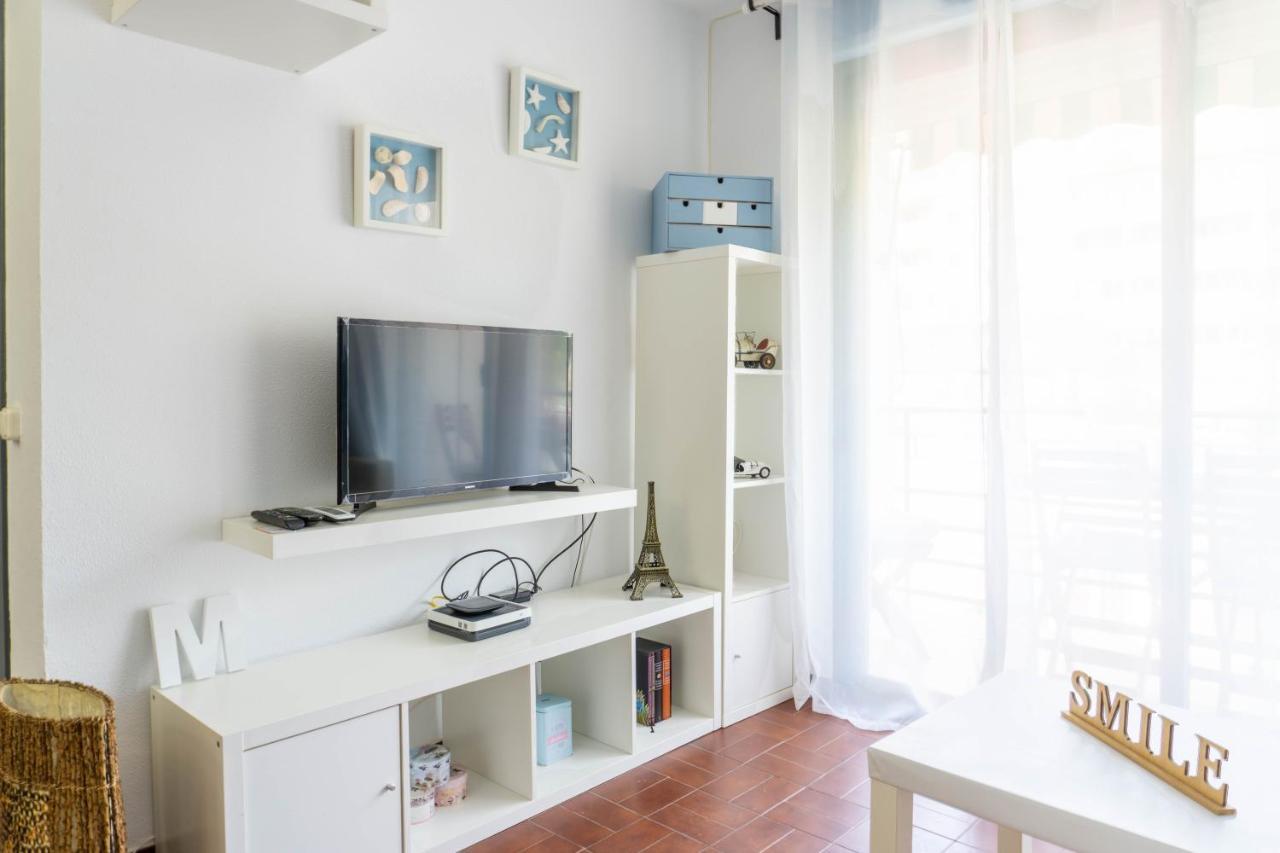 Bahamonte Apartment Beach Малага Экстерьер фото